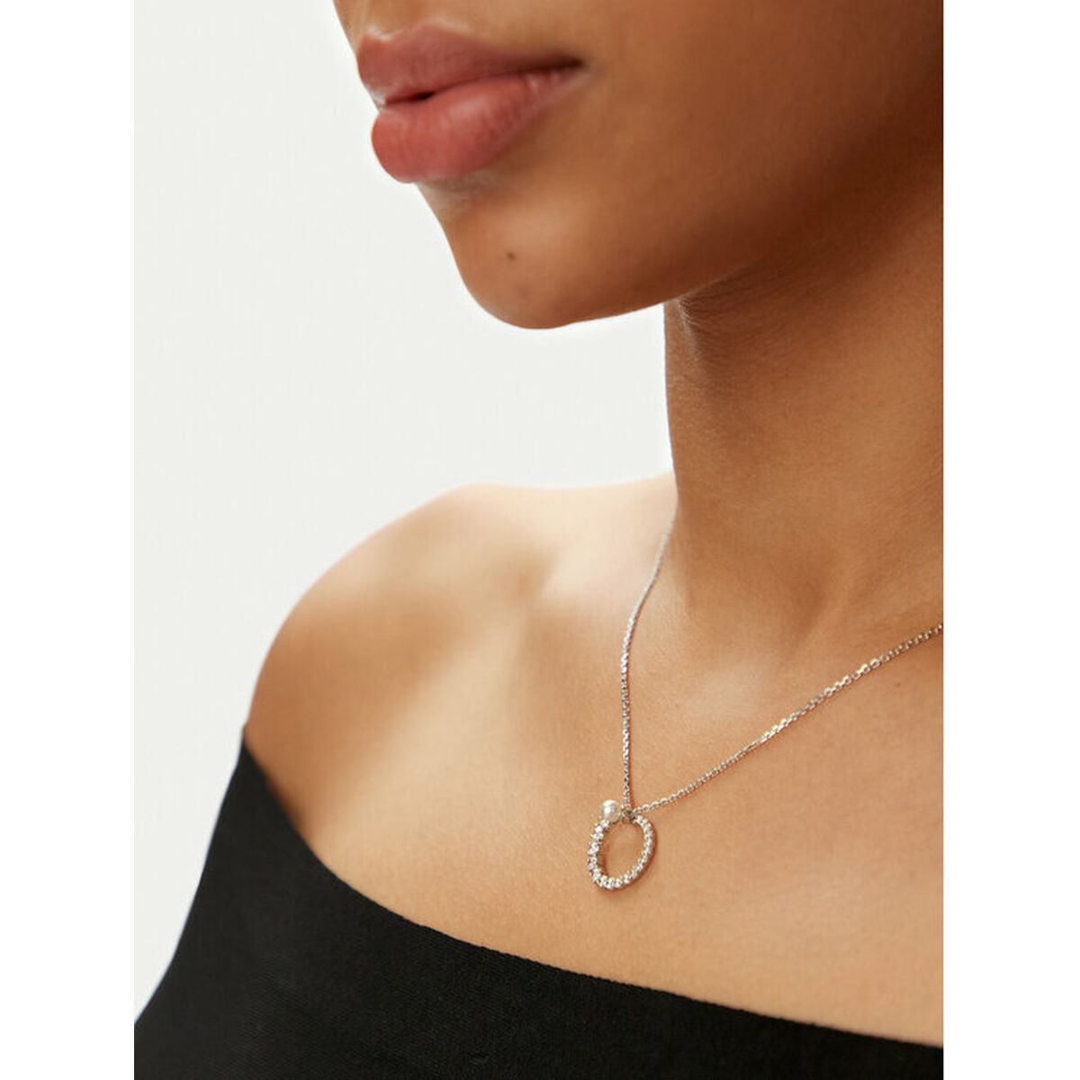 V3H9914C28E04EC42A56B9FB8A3DA898A28R5497977P2