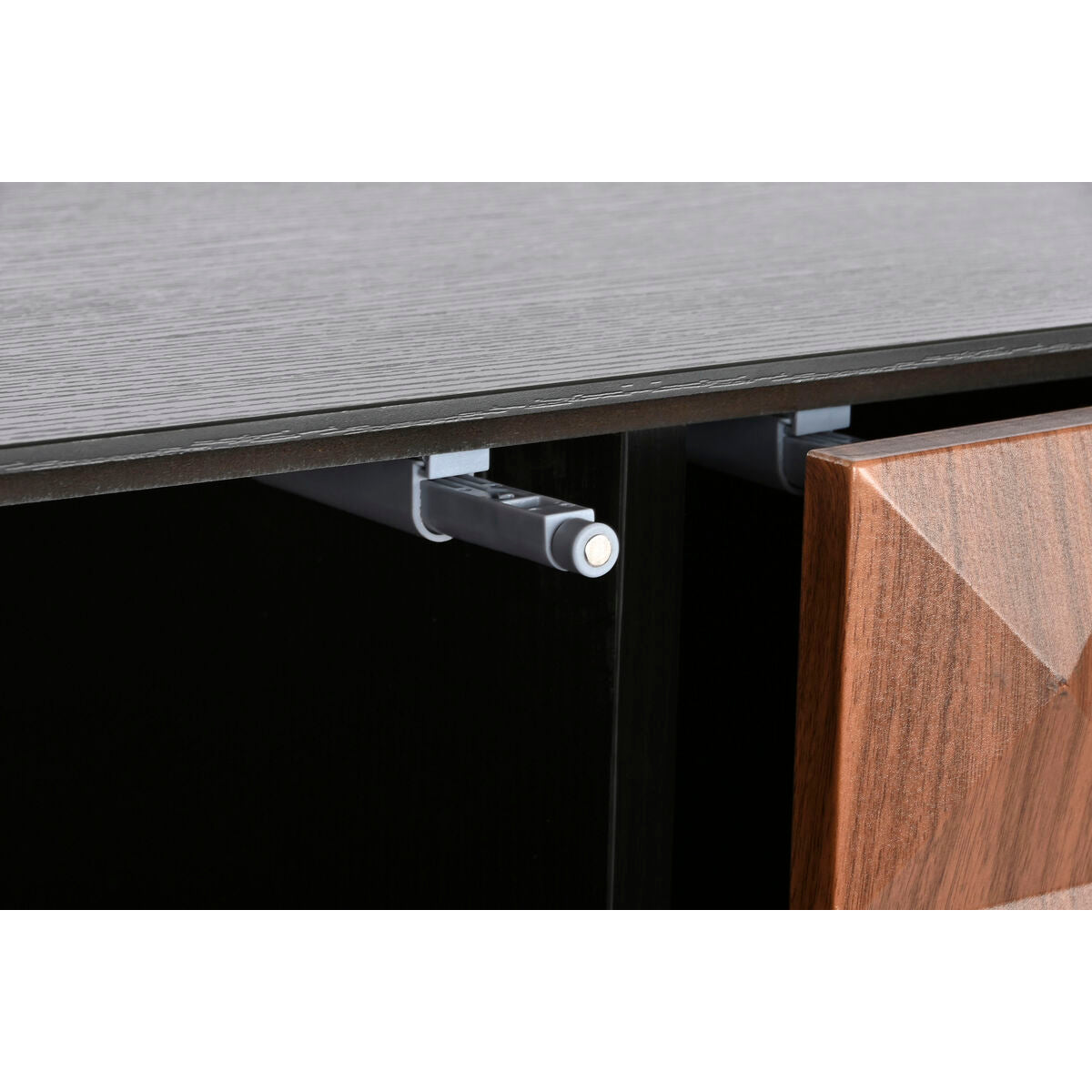 V7H517FEEDB535FB5FE275C5E9C7B8B57EDR7133974P7