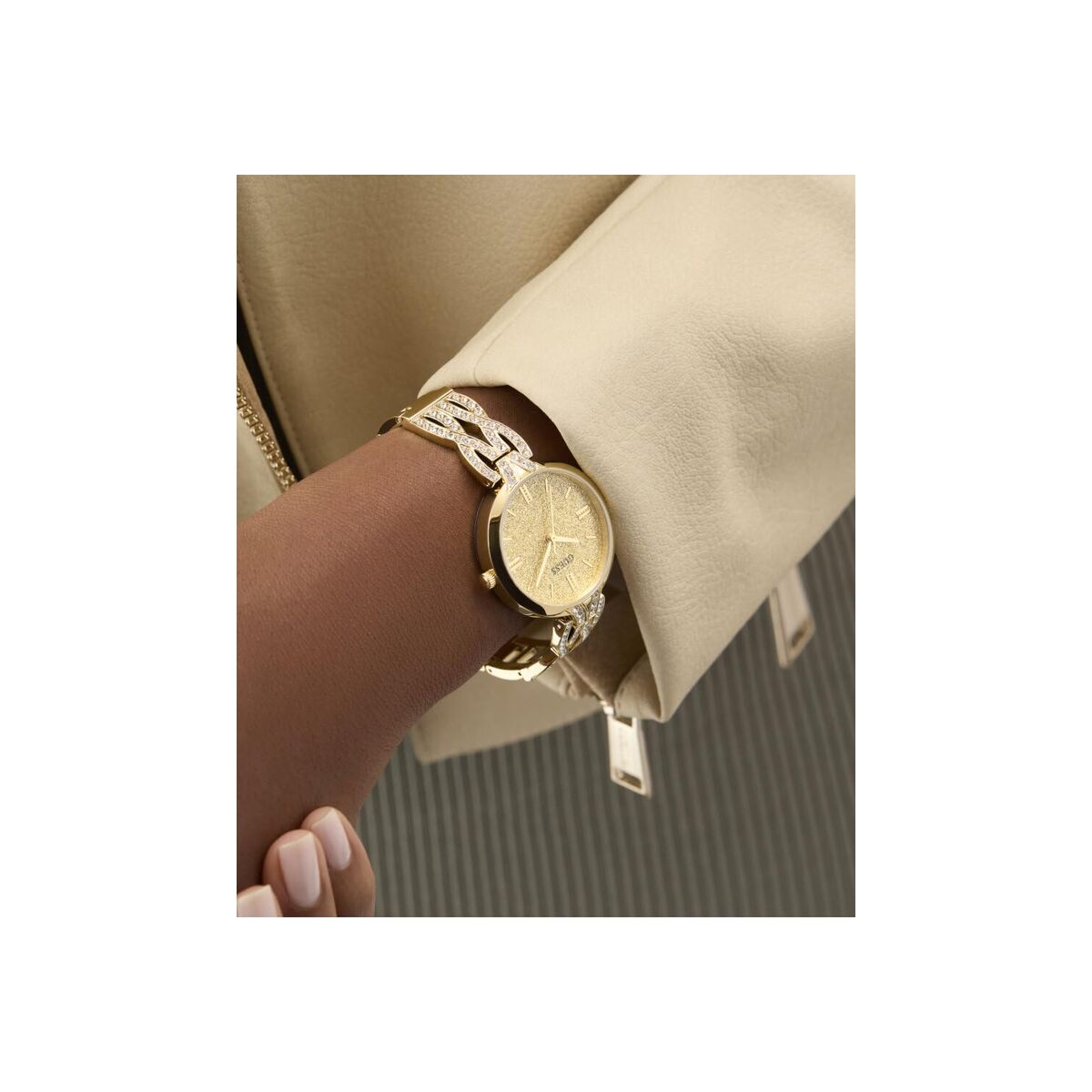 V2H2550E5208CDFE7C7296B9576BA651B2FR7470859P8