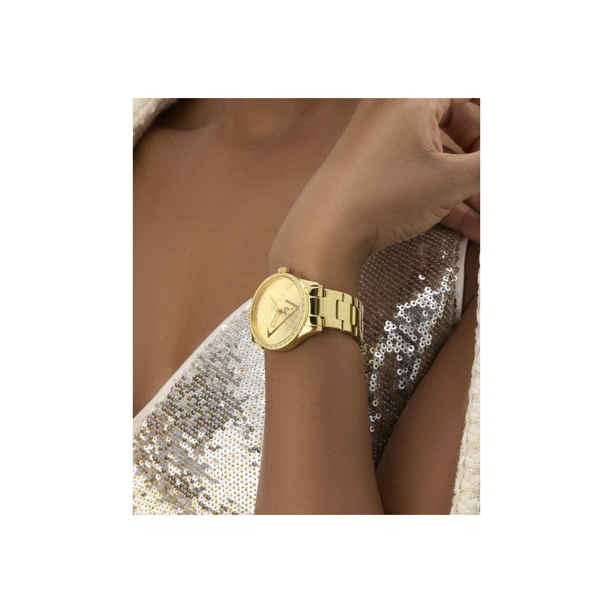 V4H596CA99CECA1AB1FBBF1D0ECC7FF1C1DR7471223P7