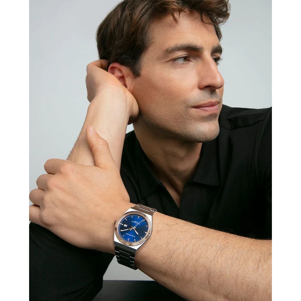 V2HE09AC7F9C0487E767C0EA651EB9DB42BR6733038P2