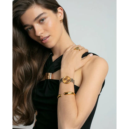 V2HFAD981CE69A852A0A2B610EB5A36B32AR6732825P4