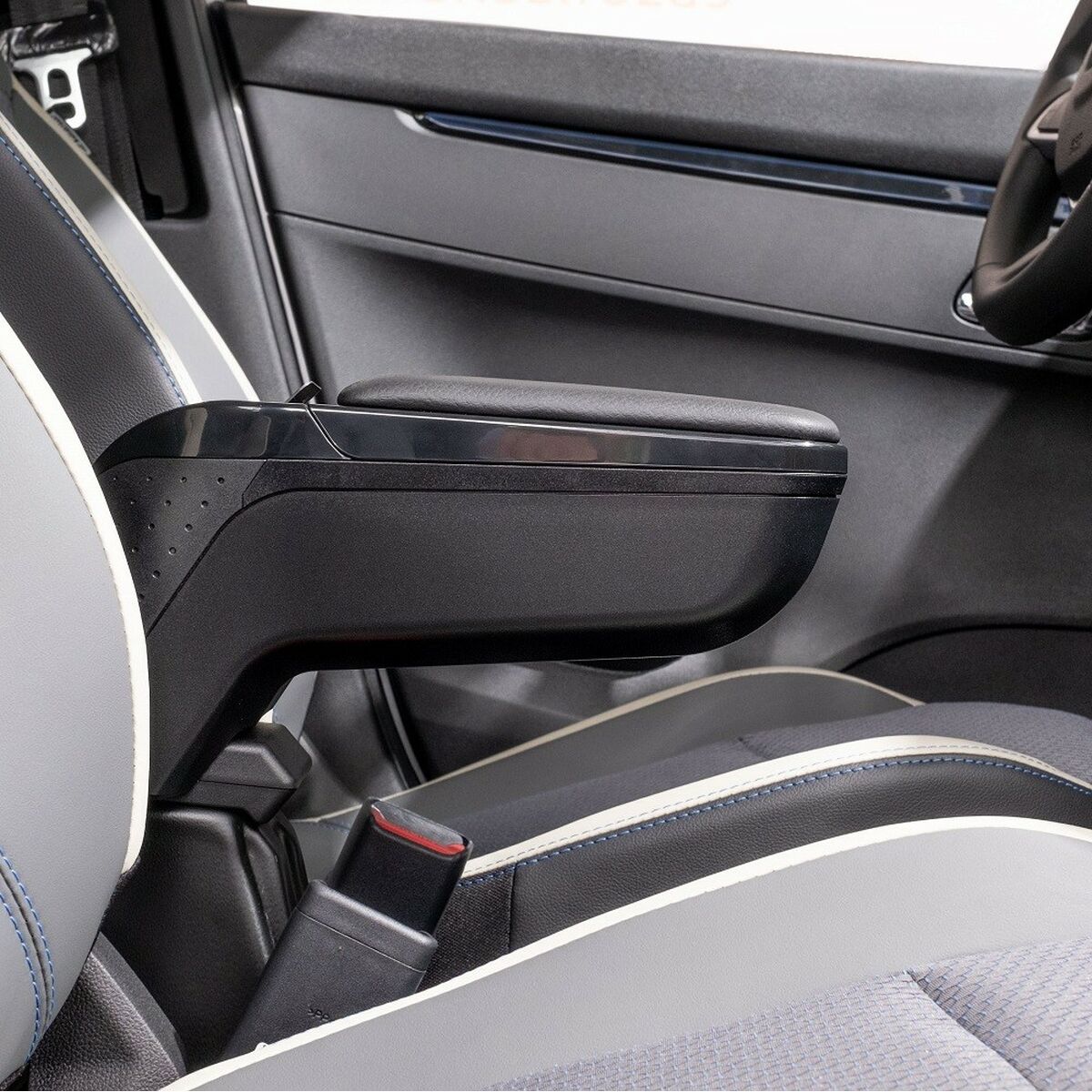 V6HBFF99560FA351935A25944AC7BDB13ECR4790581P3