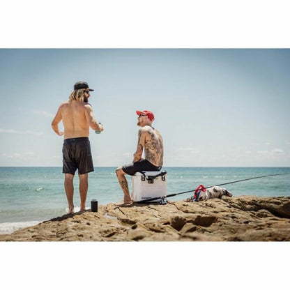 V3H0A7AD86C6C7F8F941307A8199DAC9290R6657931P6