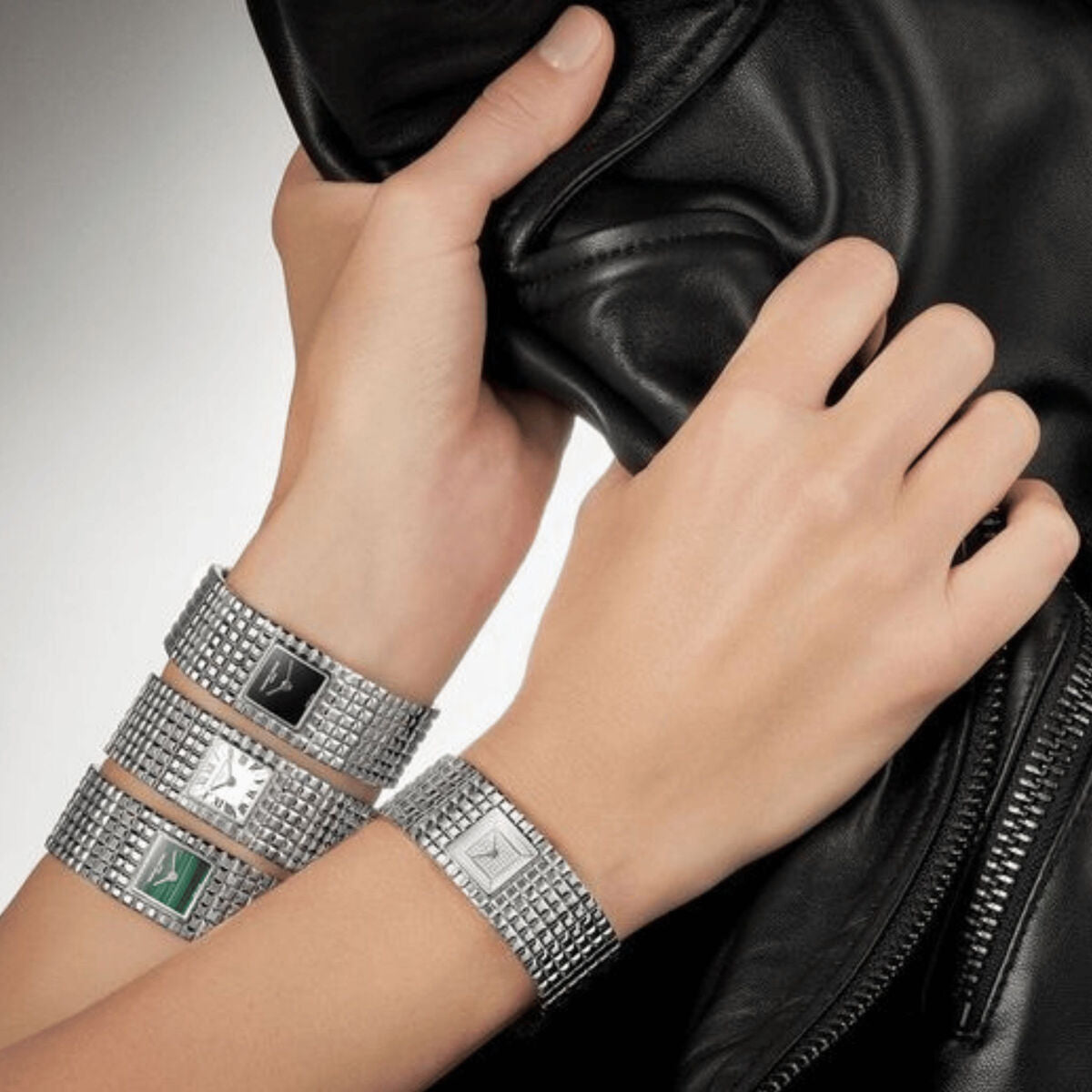 V3HAB53625EC857313F1BCF9D89E2800DB4R7587333P5