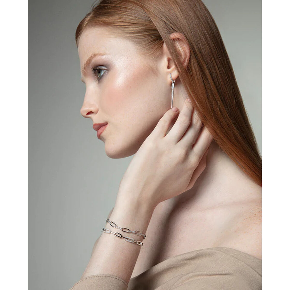 V4H46880774696ABCCB9C96251D64EF2936R6835959P2