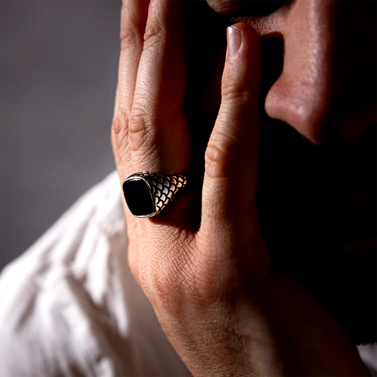 V2HA1456A196F46594F5F47368CC99AB614R7660301P3