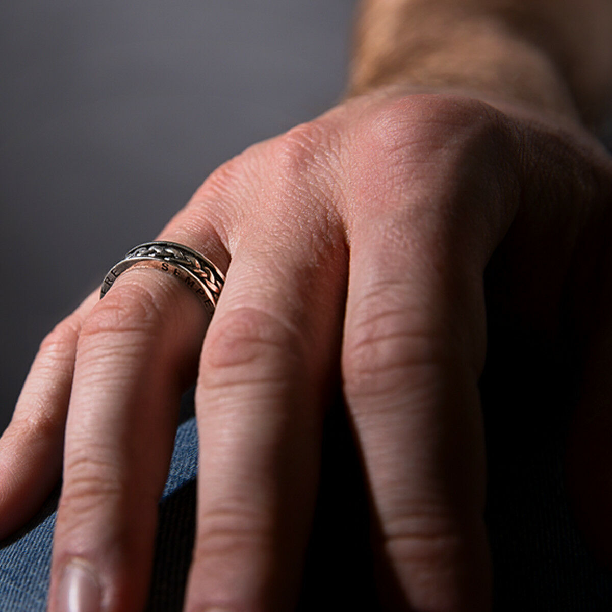 V5H6F905CB8569A24D5FA2F8701A1D1F520R5809807P4