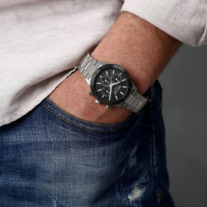 V4HD497AE1CB8282697D4DAFC8B96123714R6993770P7