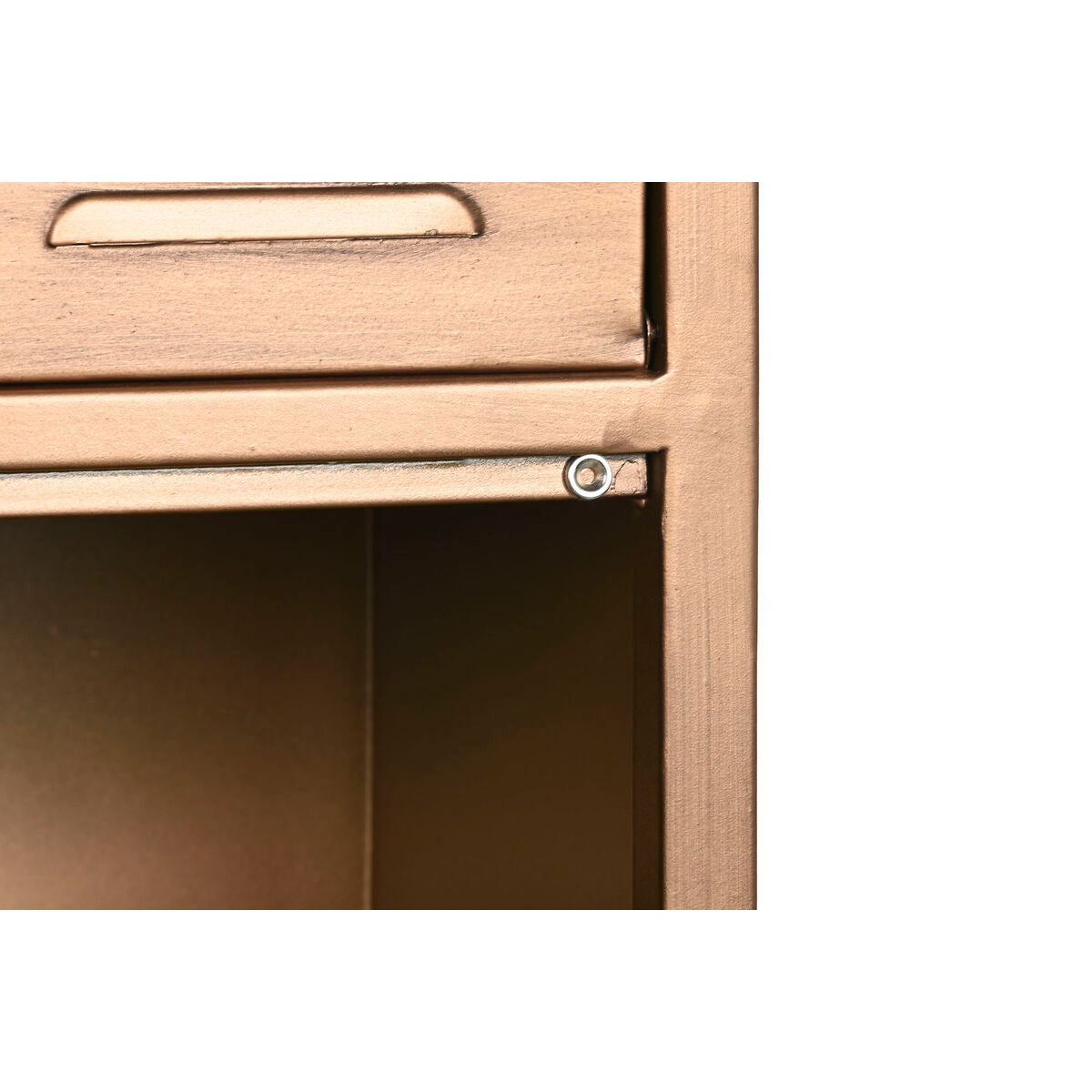 V8HD8E8D42EDA460B4E3A3AD6F9B418A926R6381173P5