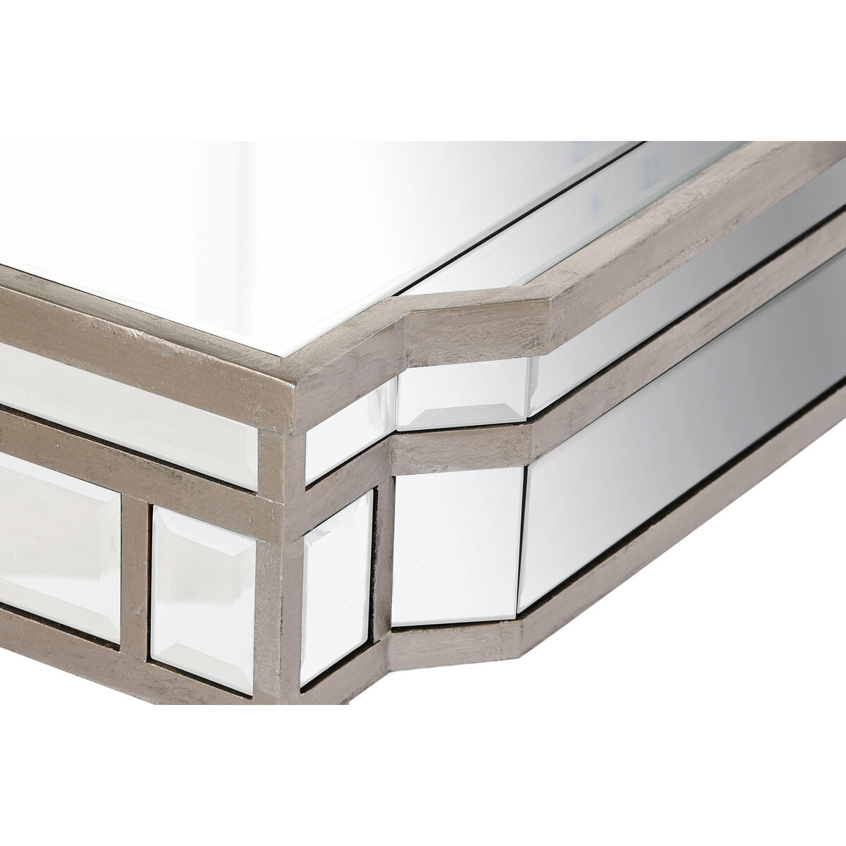 V6HFA390888FA5107C349EB11EE23F43768R3707228P2