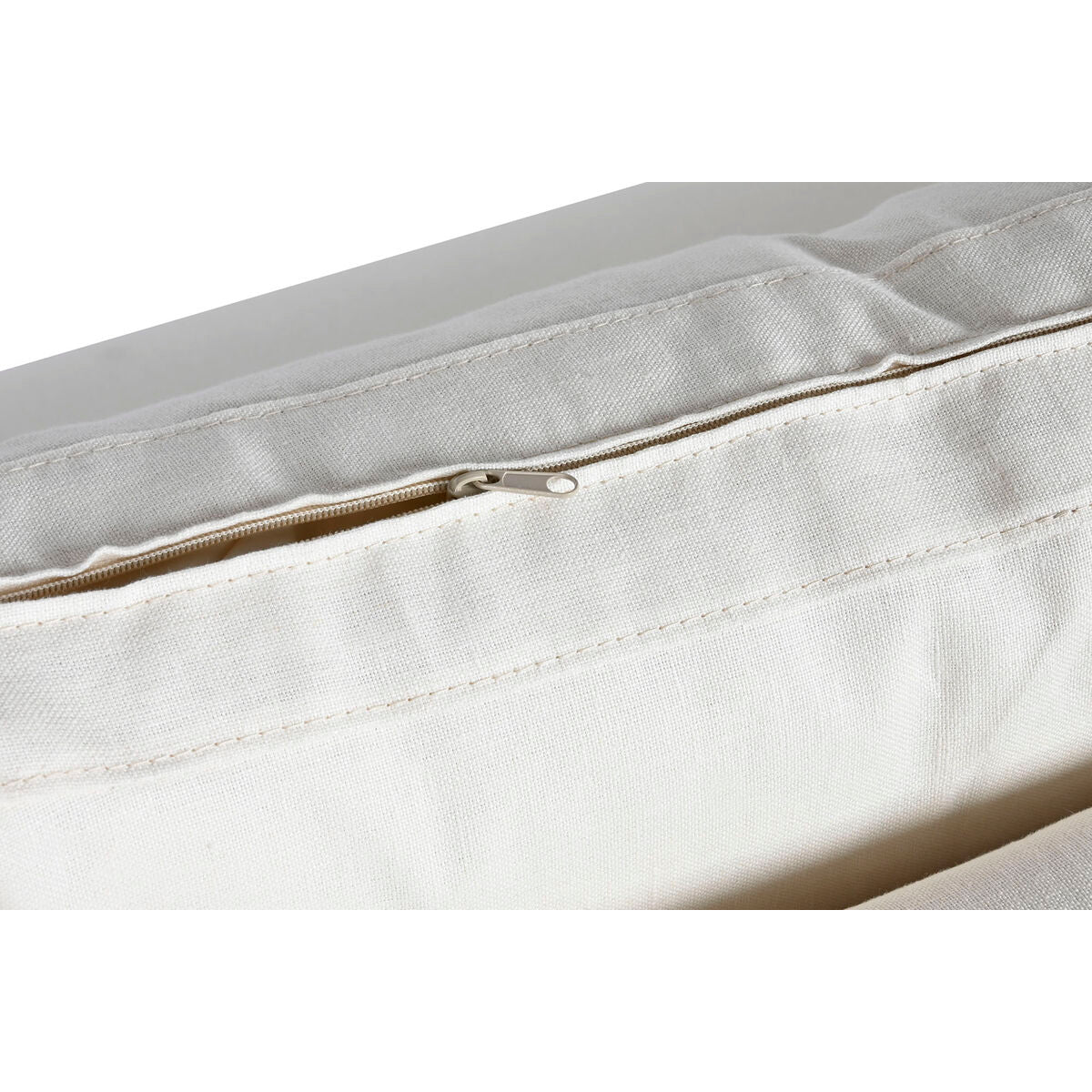 V7HFD5A56E587F70FF3300DAC622140D85CR6386217P7