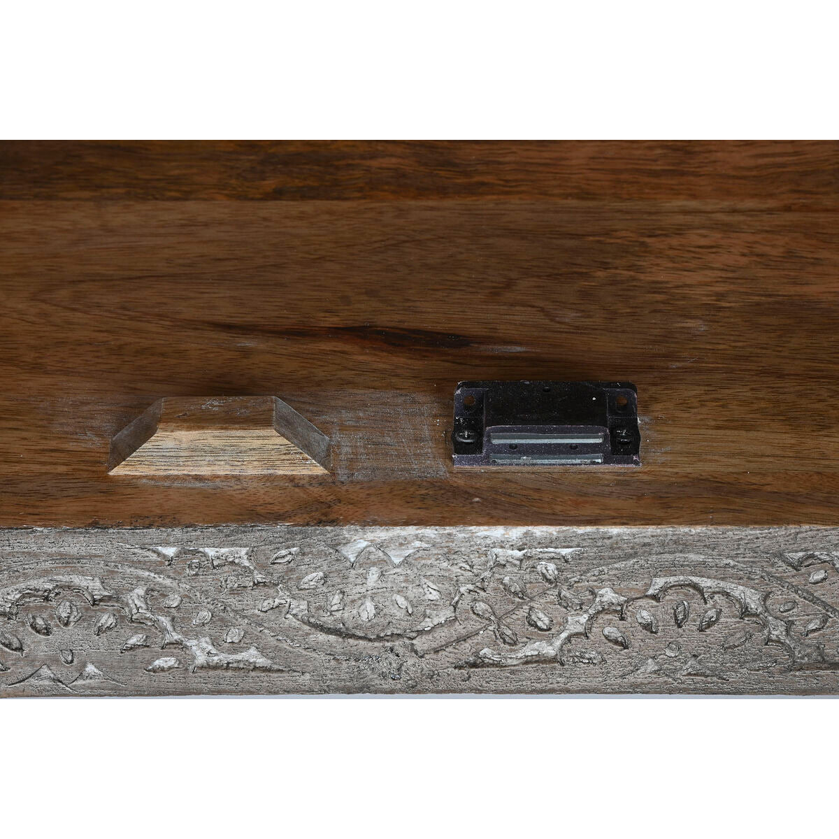 V6H5E1D11FFAEF82CE76BE1E8A3FF15F24AR6384587P7