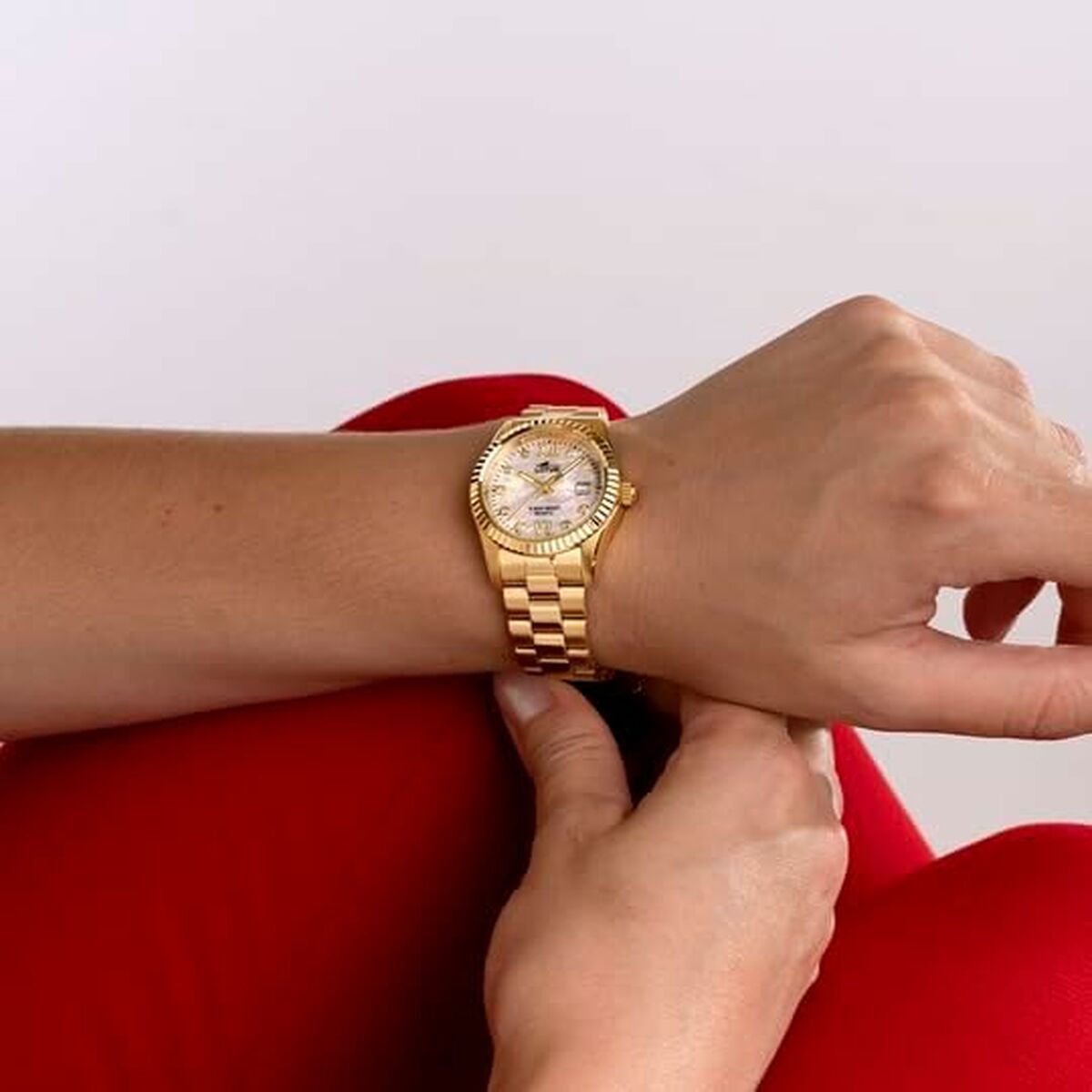 V8H6653AC0BE4B31F7FD230D487A0888C0BR4360334P3