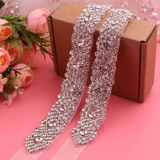 Cinto de Noiva com Cristais e Strass