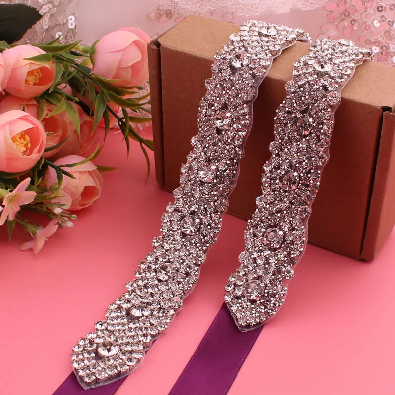 Cinto de Noiva com Cristais e Strass