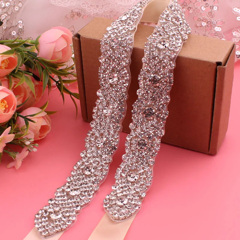 Cinto de Noiva com Cristais e Strass